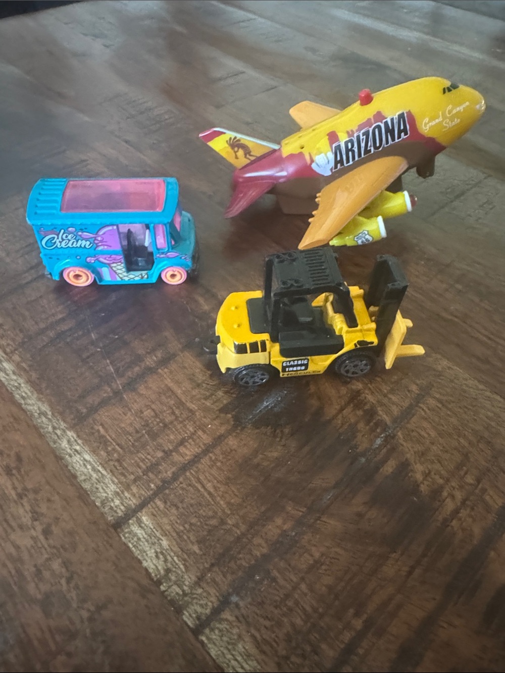 3 play vehicles